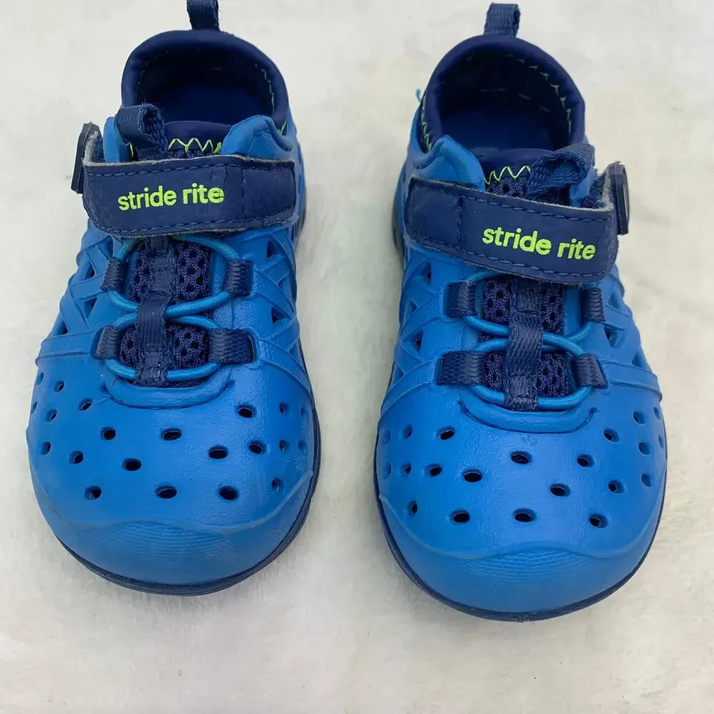Stride Rite M2P Phibian Boys Sz 5 Water Shoes Blue Navy Slip On Straps Beach